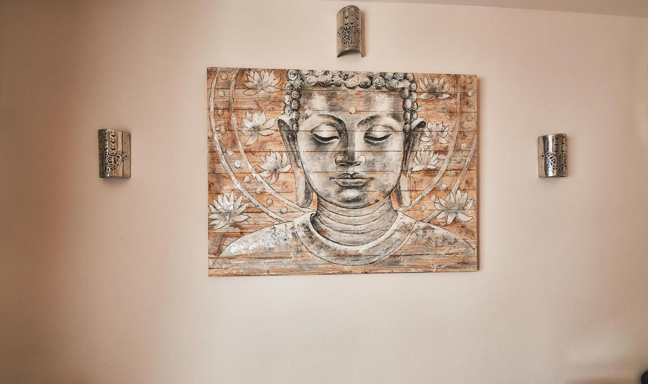Buddhalounge Apartments รอนดา ภายนอก รูปภาพ