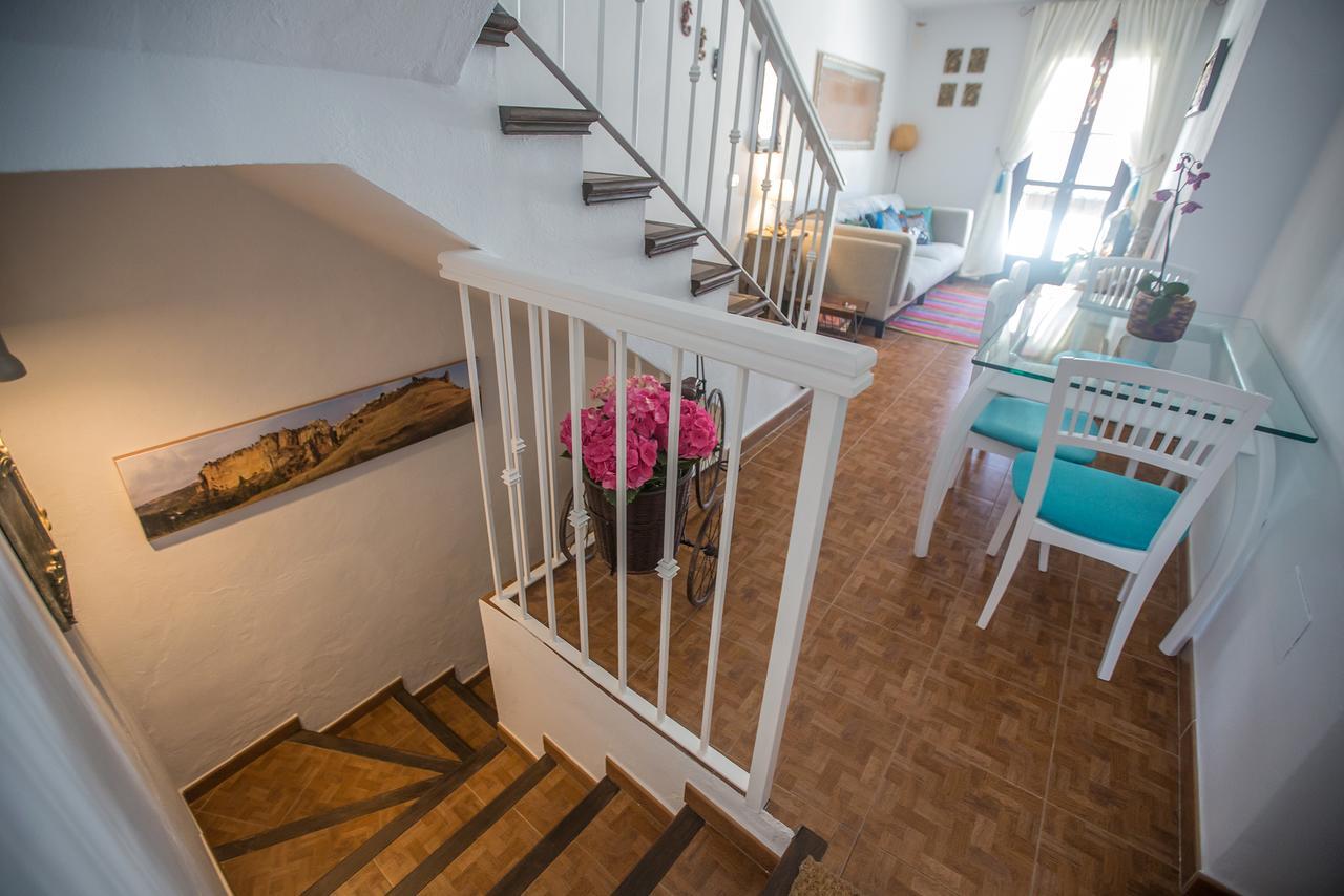 Buddhalounge Apartments รอนดา ภายนอก รูปภาพ