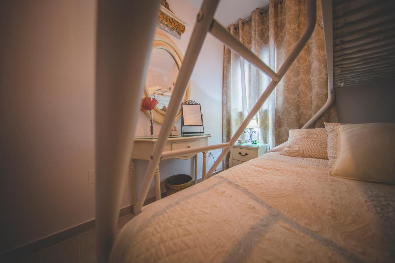 Buddhalounge Apartments รอนดา ภายนอก รูปภาพ